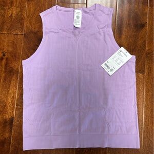 *NWT* Athleta In Motion Seamless Tank - Size M